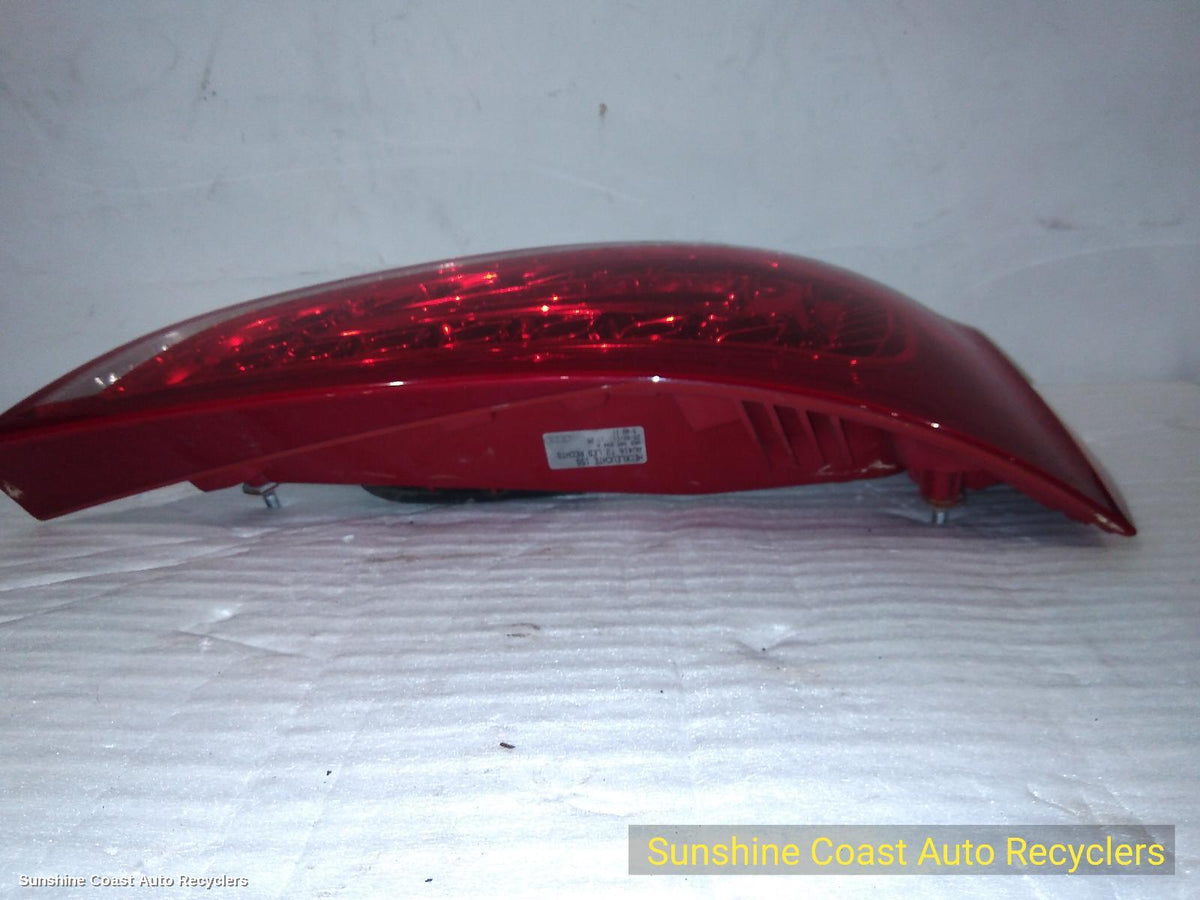 2008-2012 Audi Q5 Right Taillight