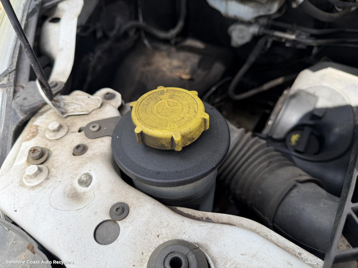 2006-2014 Ford Transit P S Reservoir