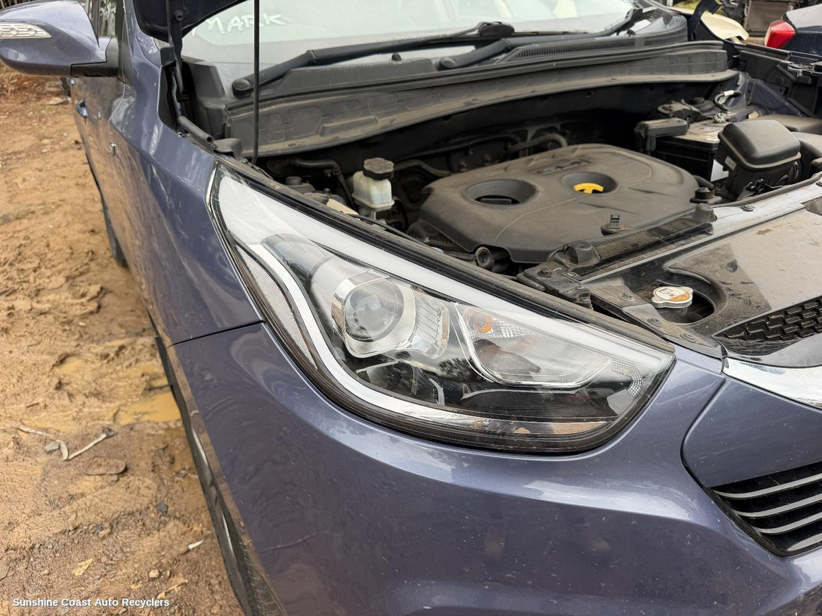 2013-2016 Hyundai Ix35 Right Headlamp