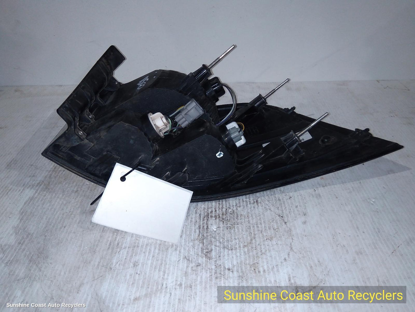 2010 Holden Commodore Left Taillight