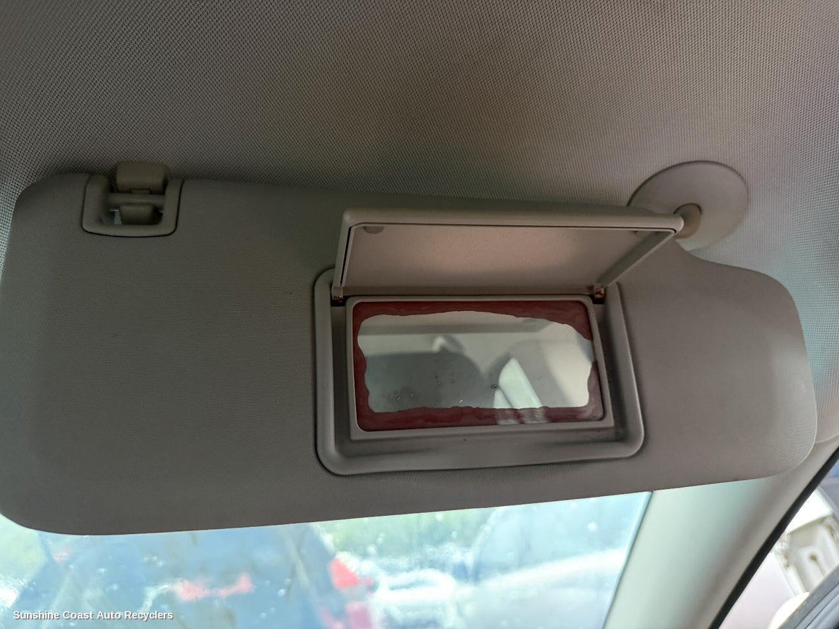2009-2011 Holden Cruze Sunvisor