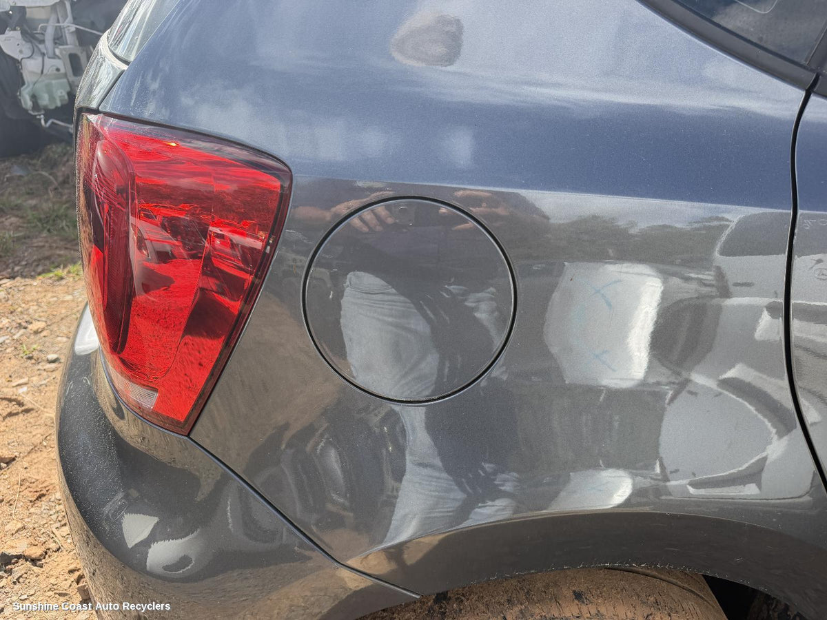 2010-2017 Volkswagen Polo Fuel Door   Filler