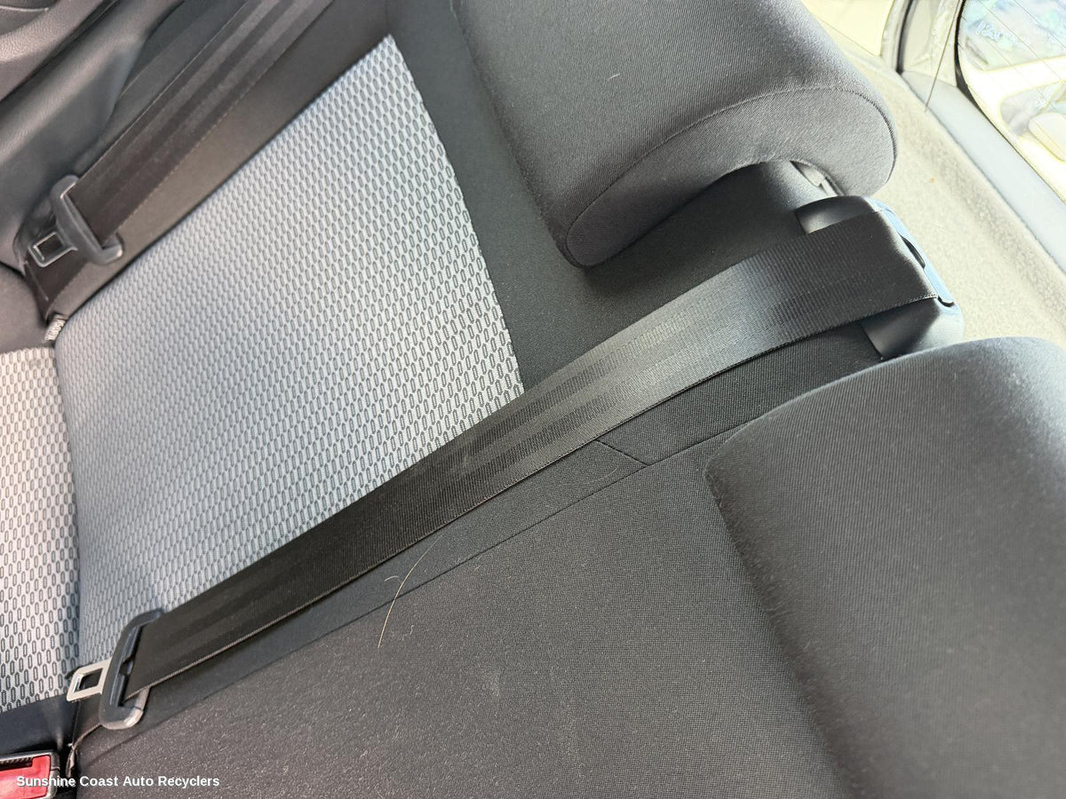 2010-2017 Volkswagen Polo Seatbelt Stalk