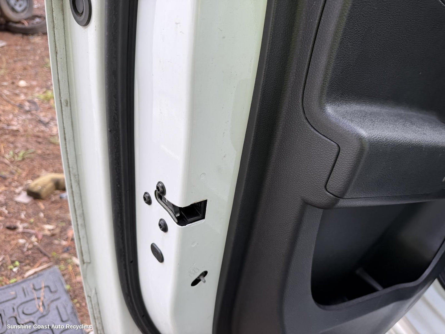 2017-2025 Ldv T60 Door Boot Gate Lock