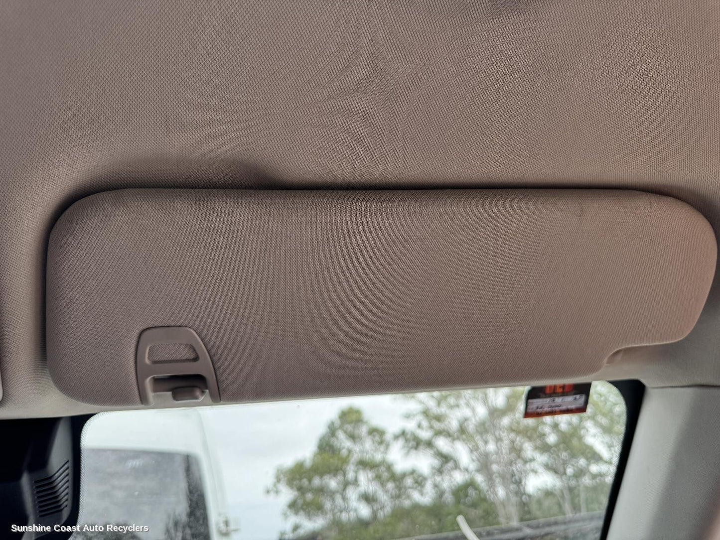 2022 Ldv D90 Sunvisor