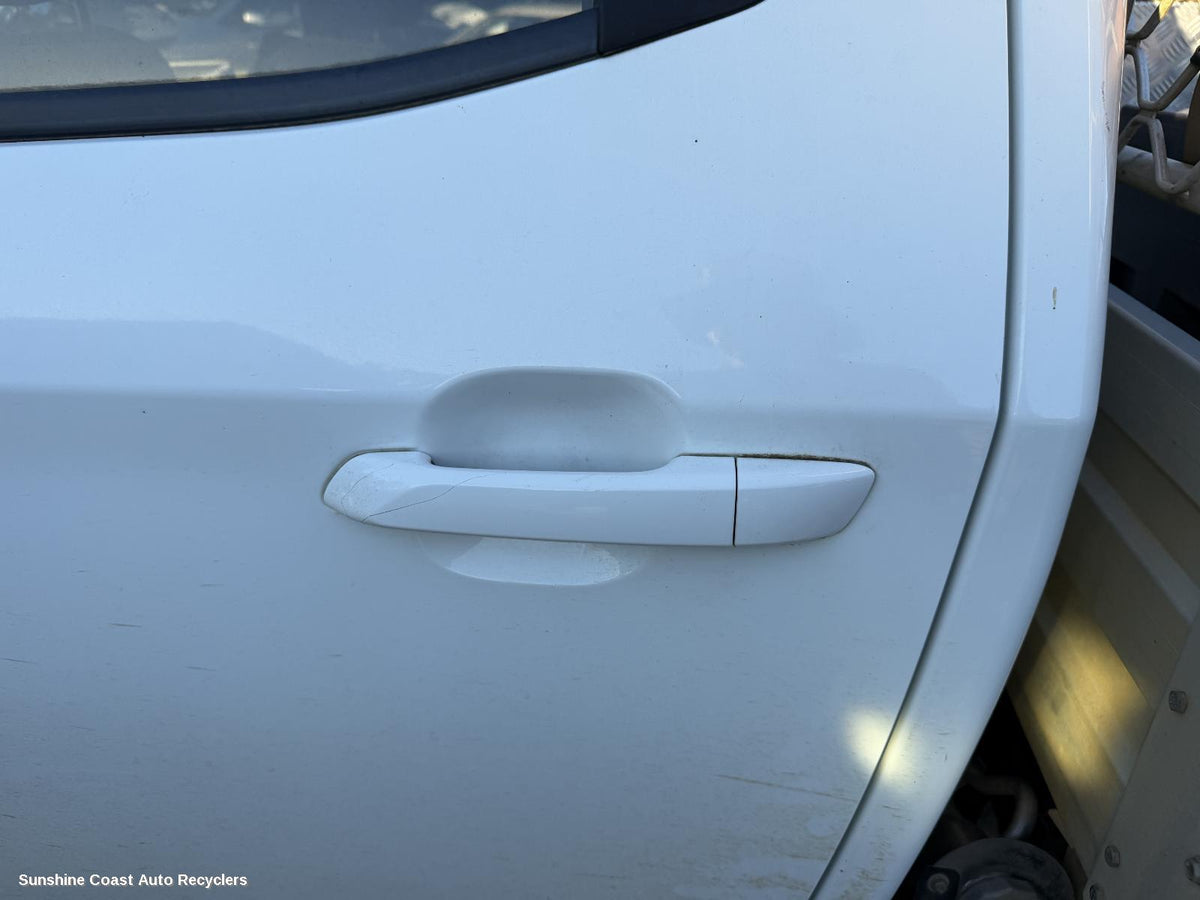 2020-2026 Mazda Bt50 Door Handle