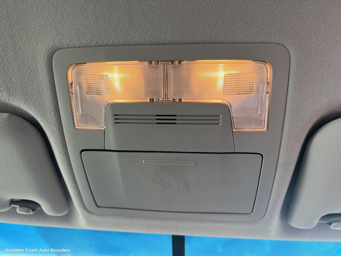 2015 Toyota Camry Courtesy Light