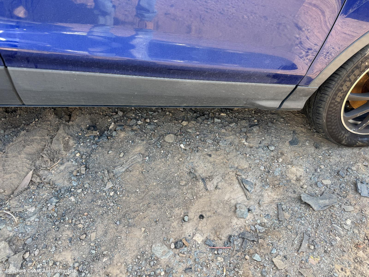 2012-2016 Ford Kuga Body Door Mould