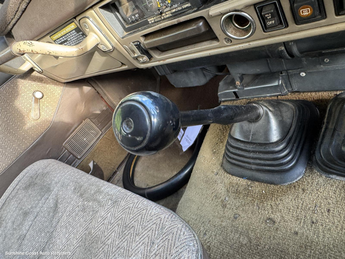 1984 Toyota Landcruiser Gear Stick Shifter