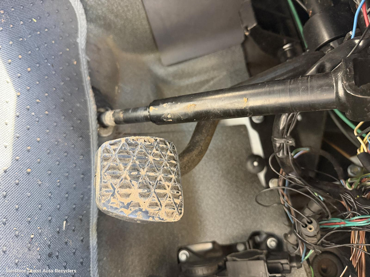 1998-2004 Mercedes Vito Pedal Assembly