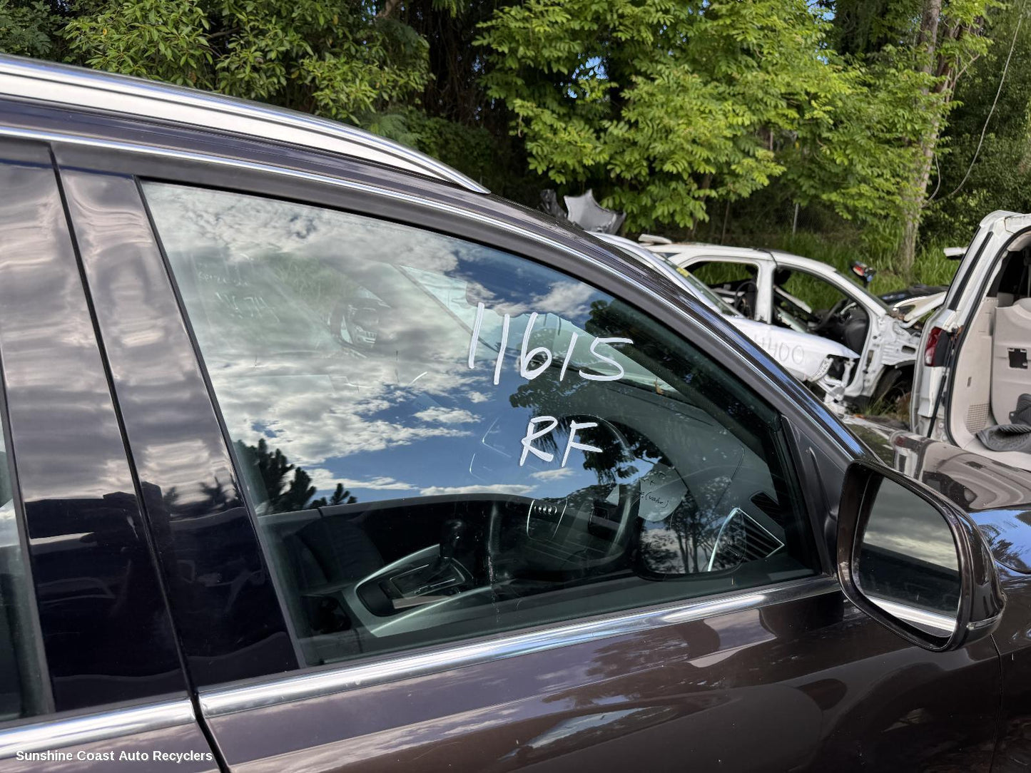 2011 Audi Q5 Right Front Door Window