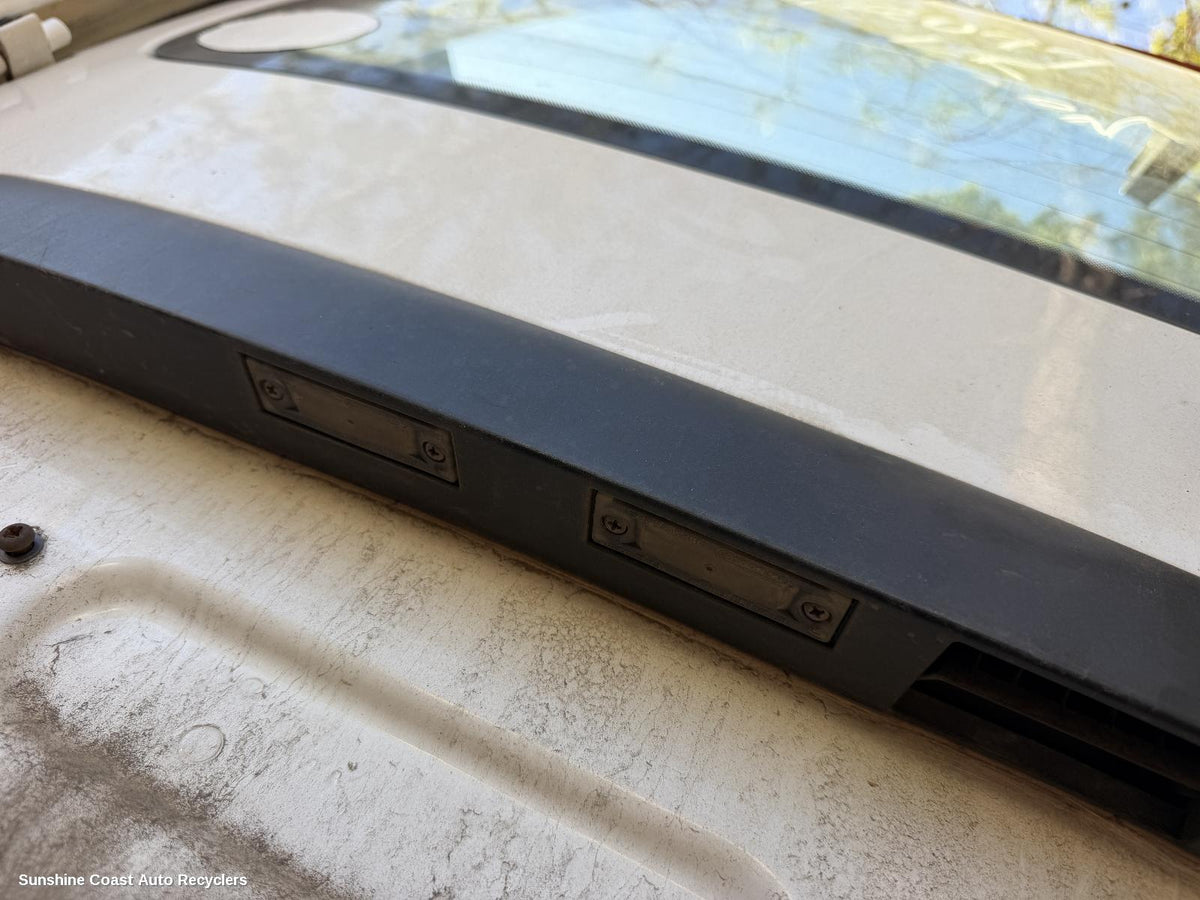 2005-2010 Volkswagen Caddy Number Plate Lamp