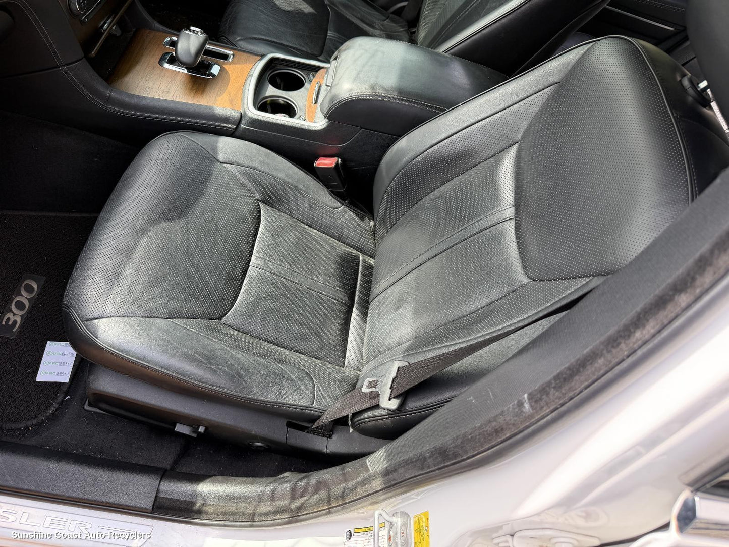 2012 Chrysler 300c Front Seat