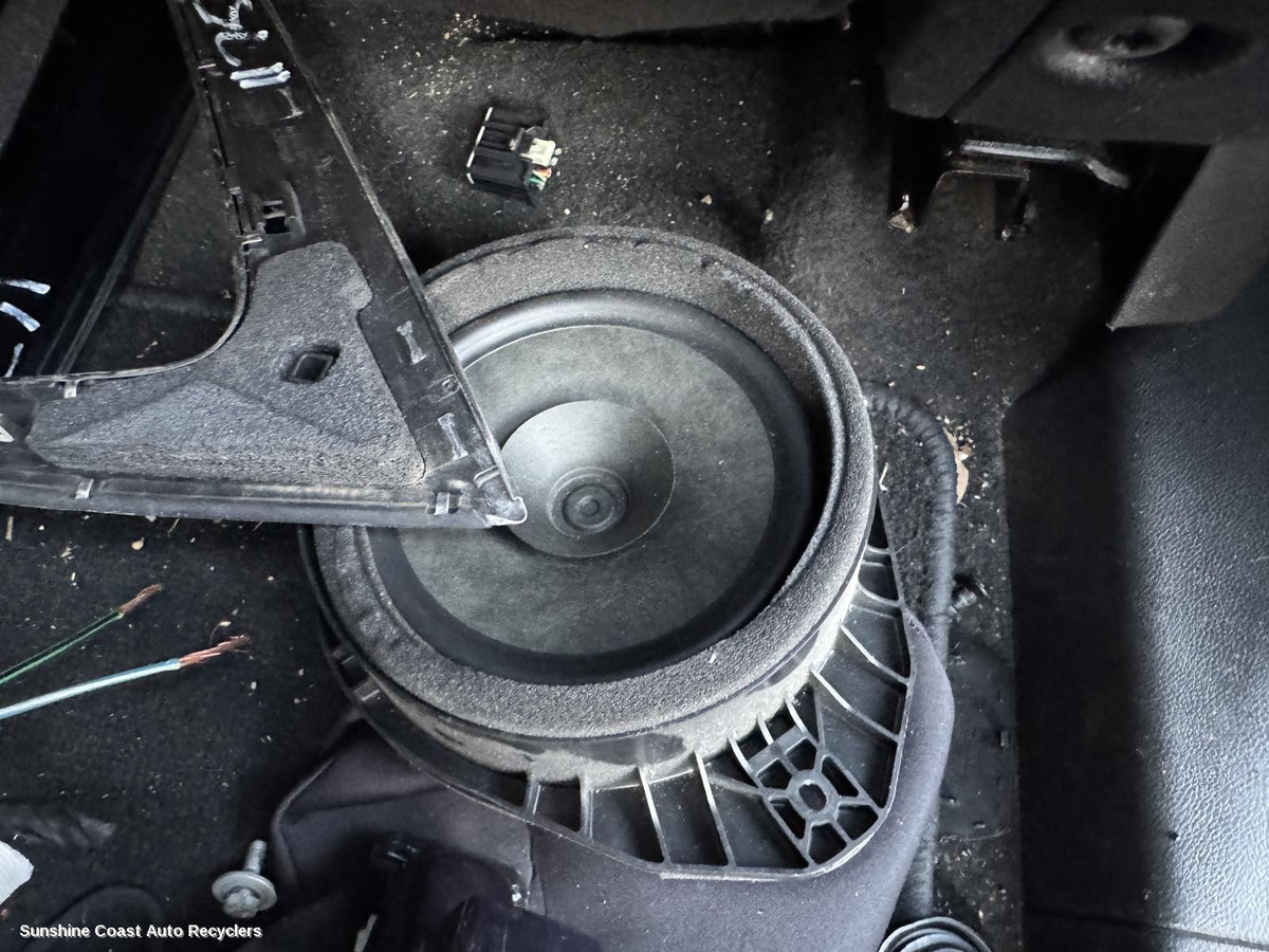 2017-2020 Holden Equinox Speaker