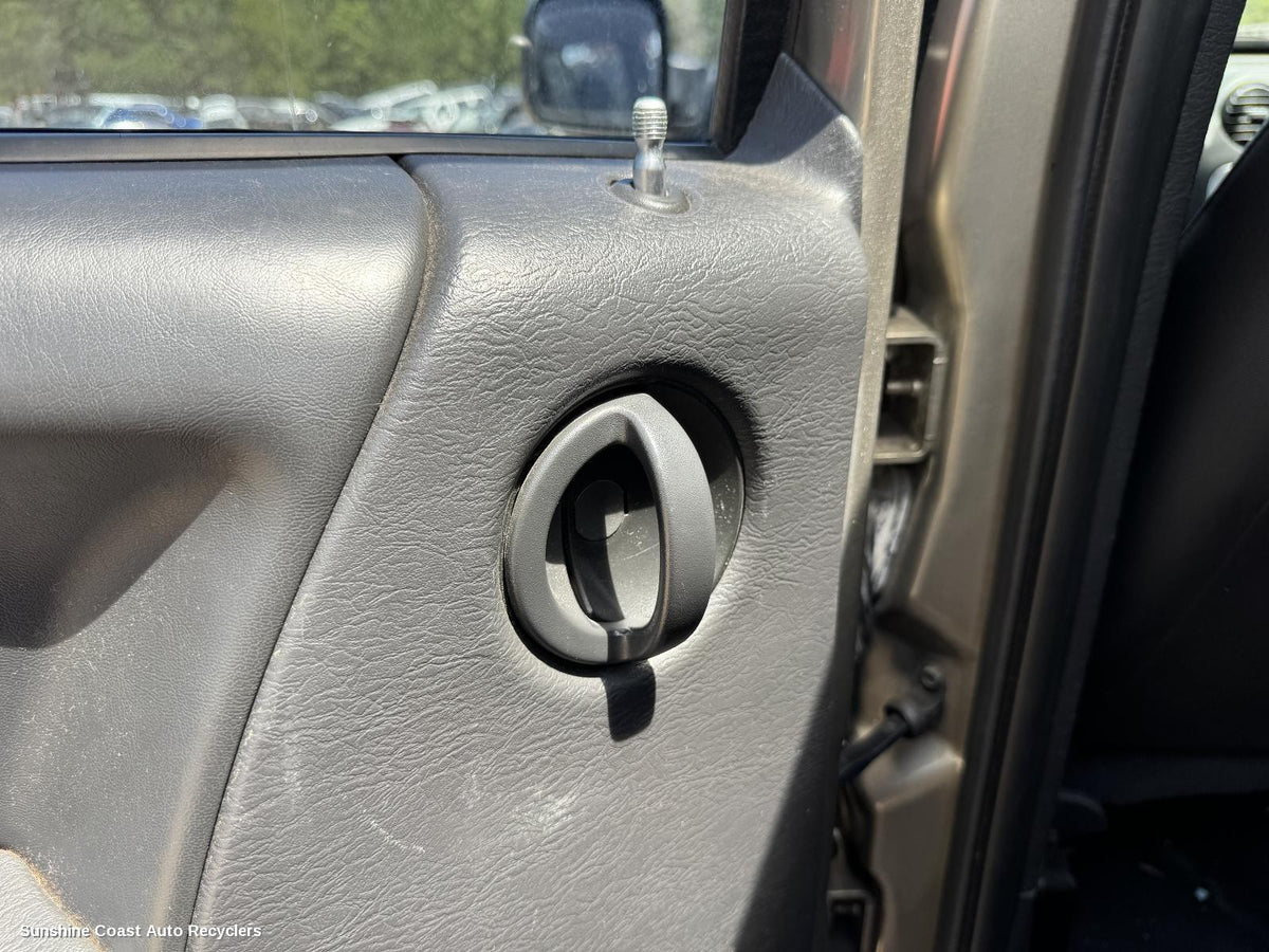 2001-2007 Jeep Cherokee Door Handle