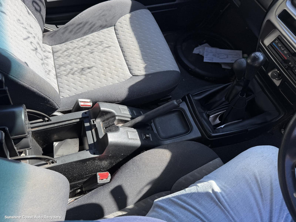 2001-2015 Nissan Navara Gear Stick Shifter