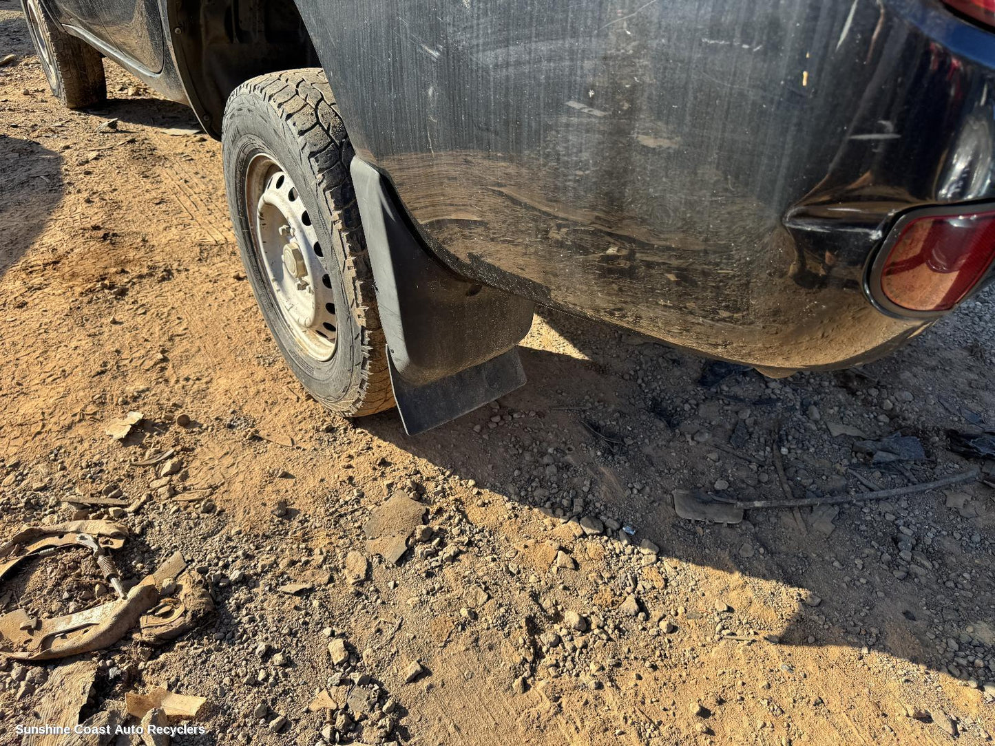 2008 Mitsubishi Triton Mud Flaps