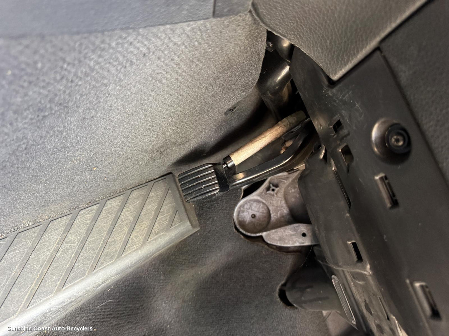 2010 Audi Q7 Handbrake Lever