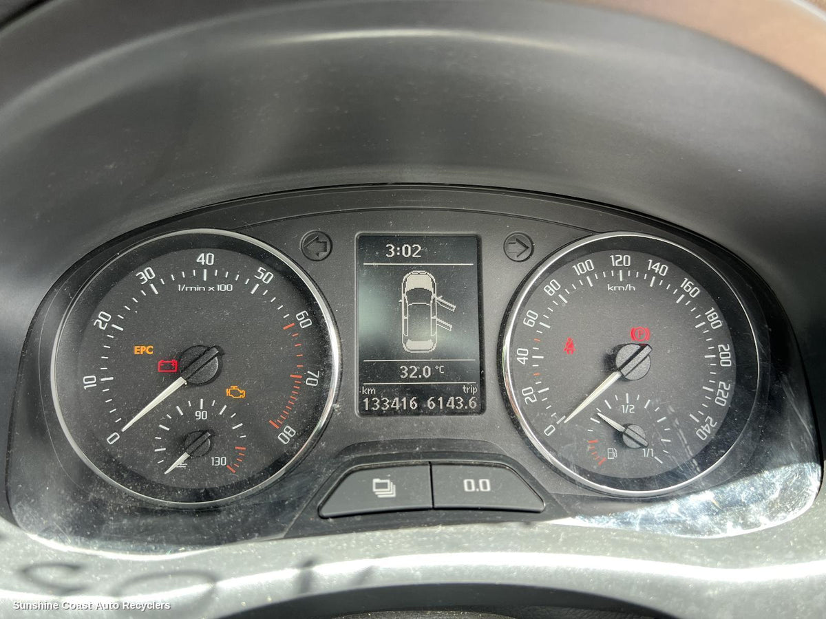2011-2015 Skoda Fabia Instrument Cluster