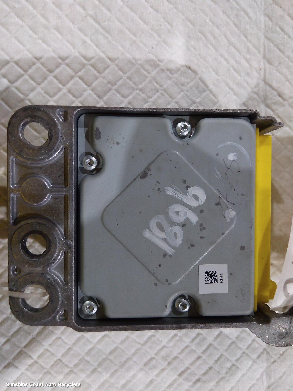 2005-2015 Nissan Navara Airbag Module Sensor