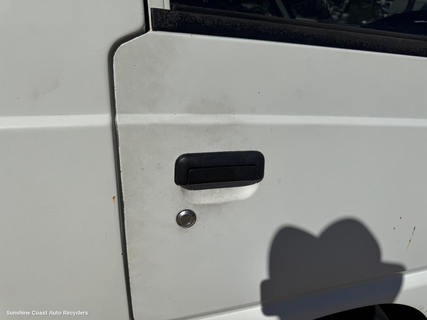 2007 Mitsubishi L300 Door Handle