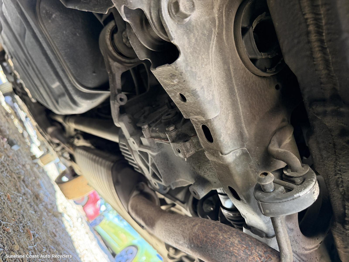 2005-2012 Toyota Rav4 Differential Centre