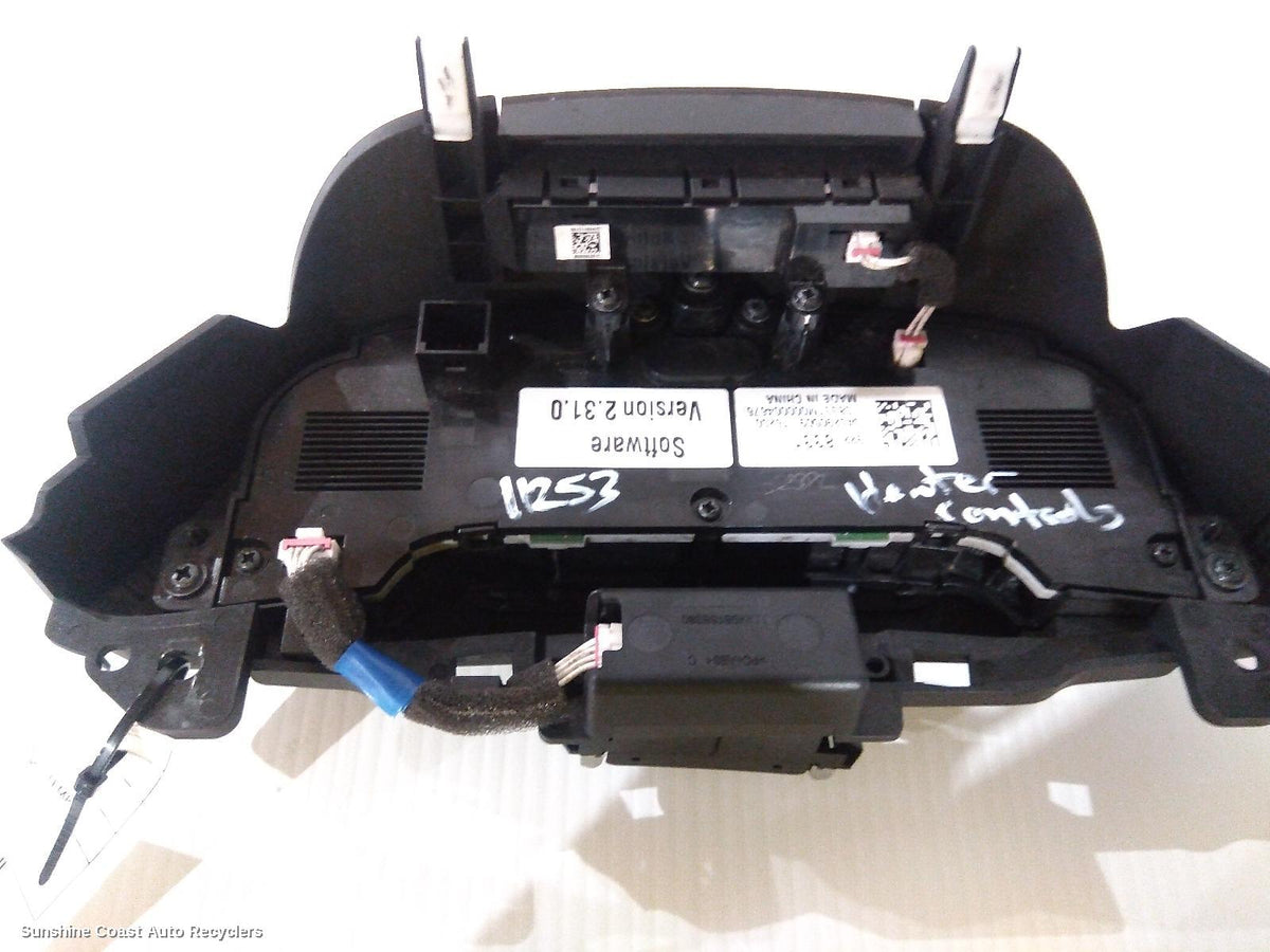 2013-2017 Holden Commodore Heater Ac Controls