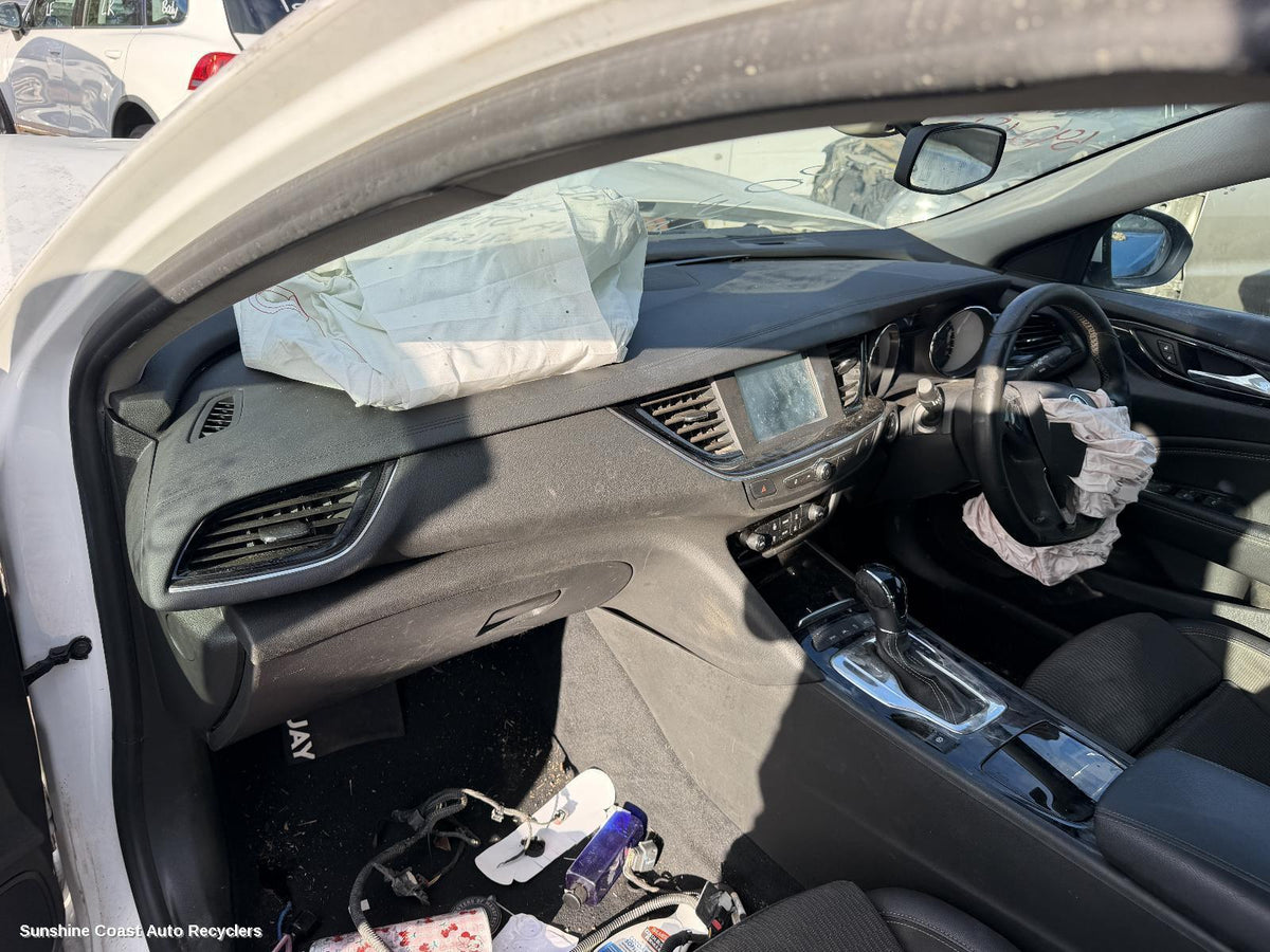 2017-2020 Holden Commodore Misc