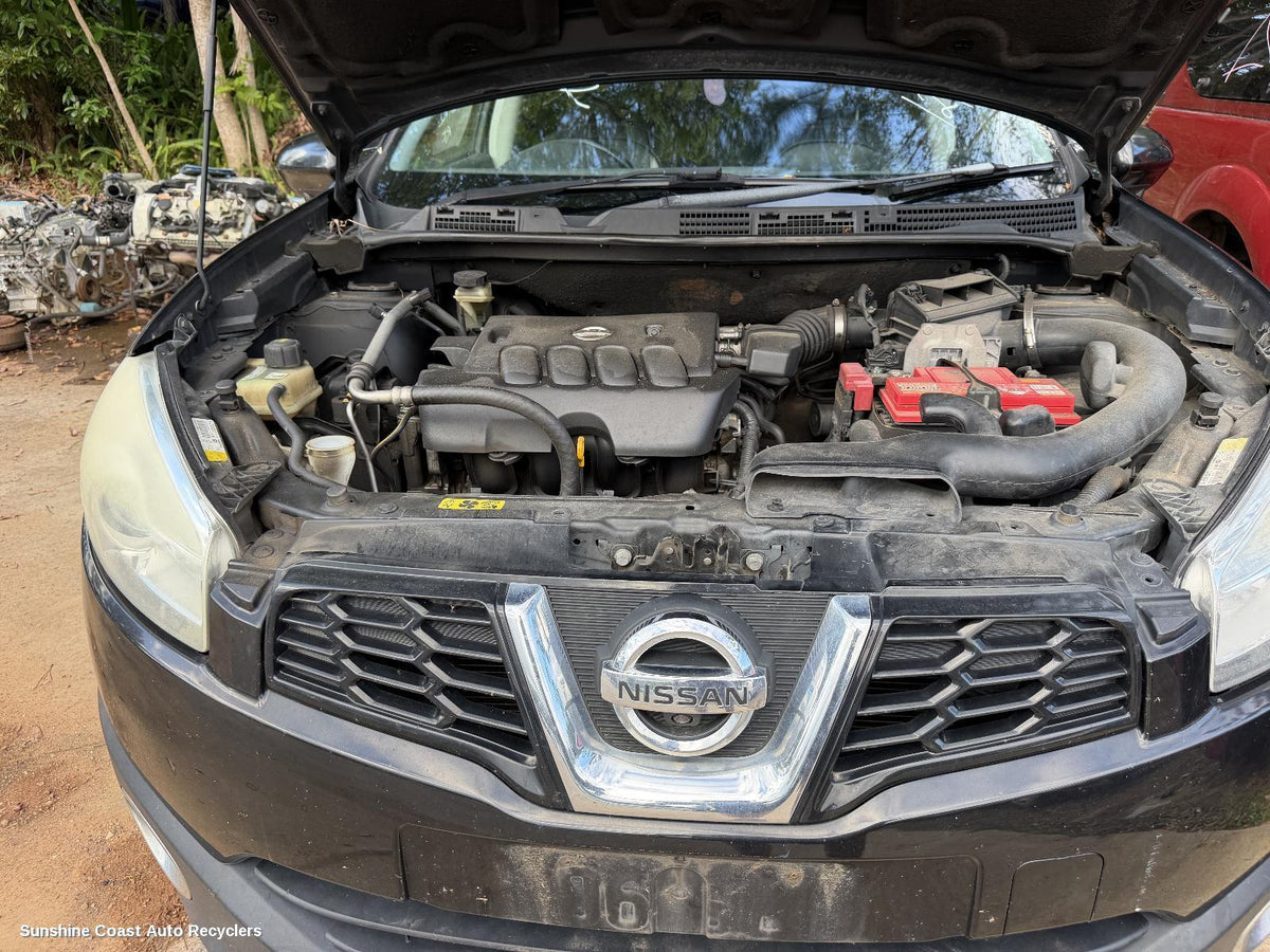 2010-2014 Nissan Dualis Bonnet Lock Support