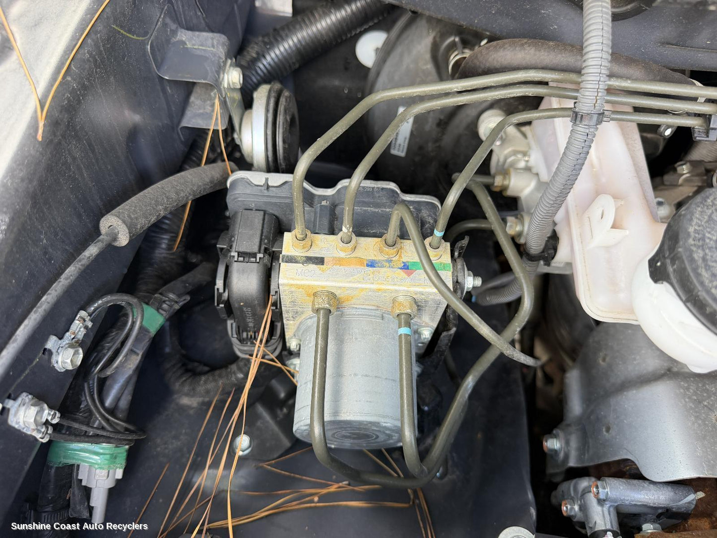 2020-2026 Mazda Bt50 Abs Pump Modulator