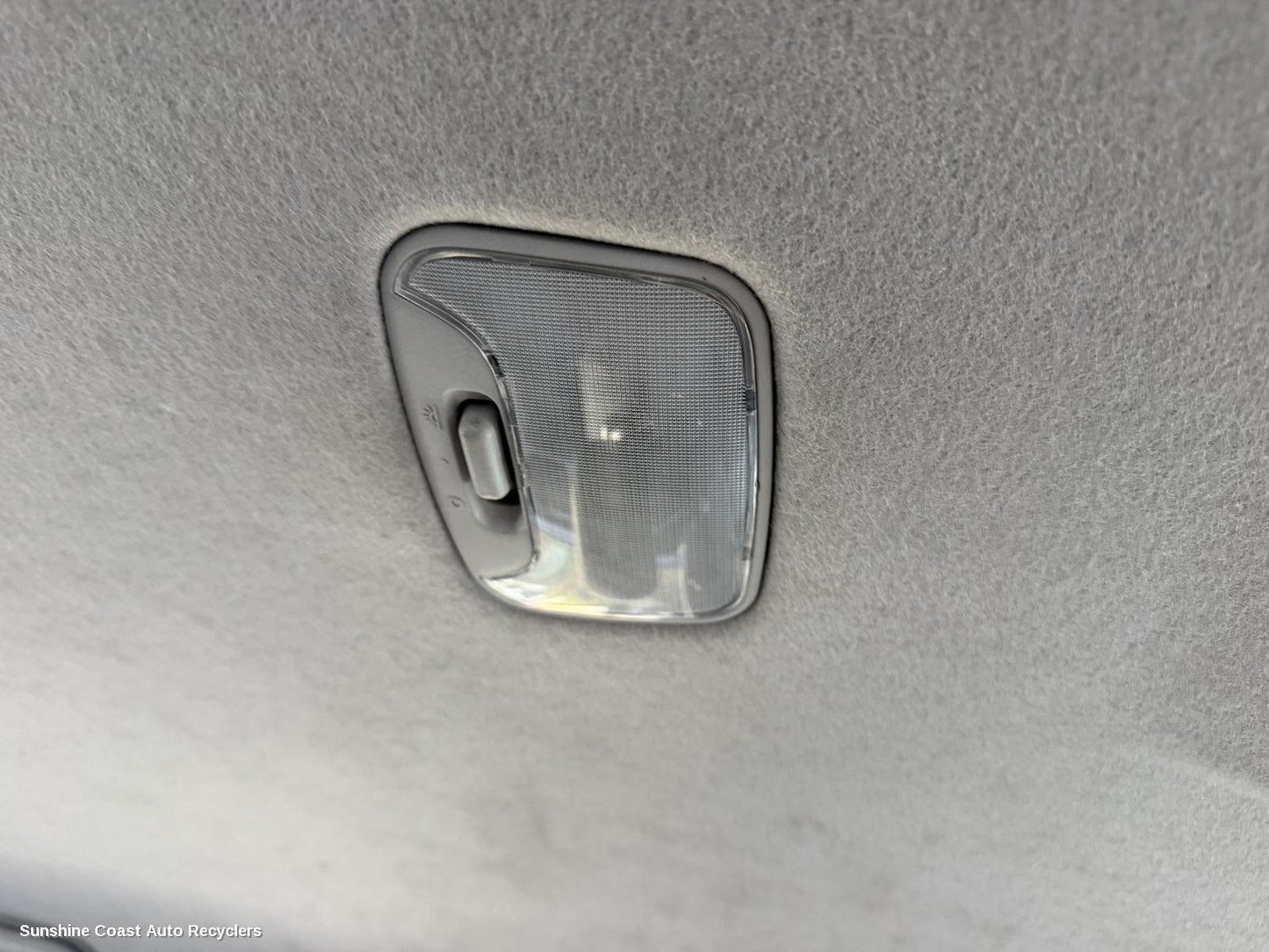 2009-2015 Mitsubishi Challenger Courtesy Light