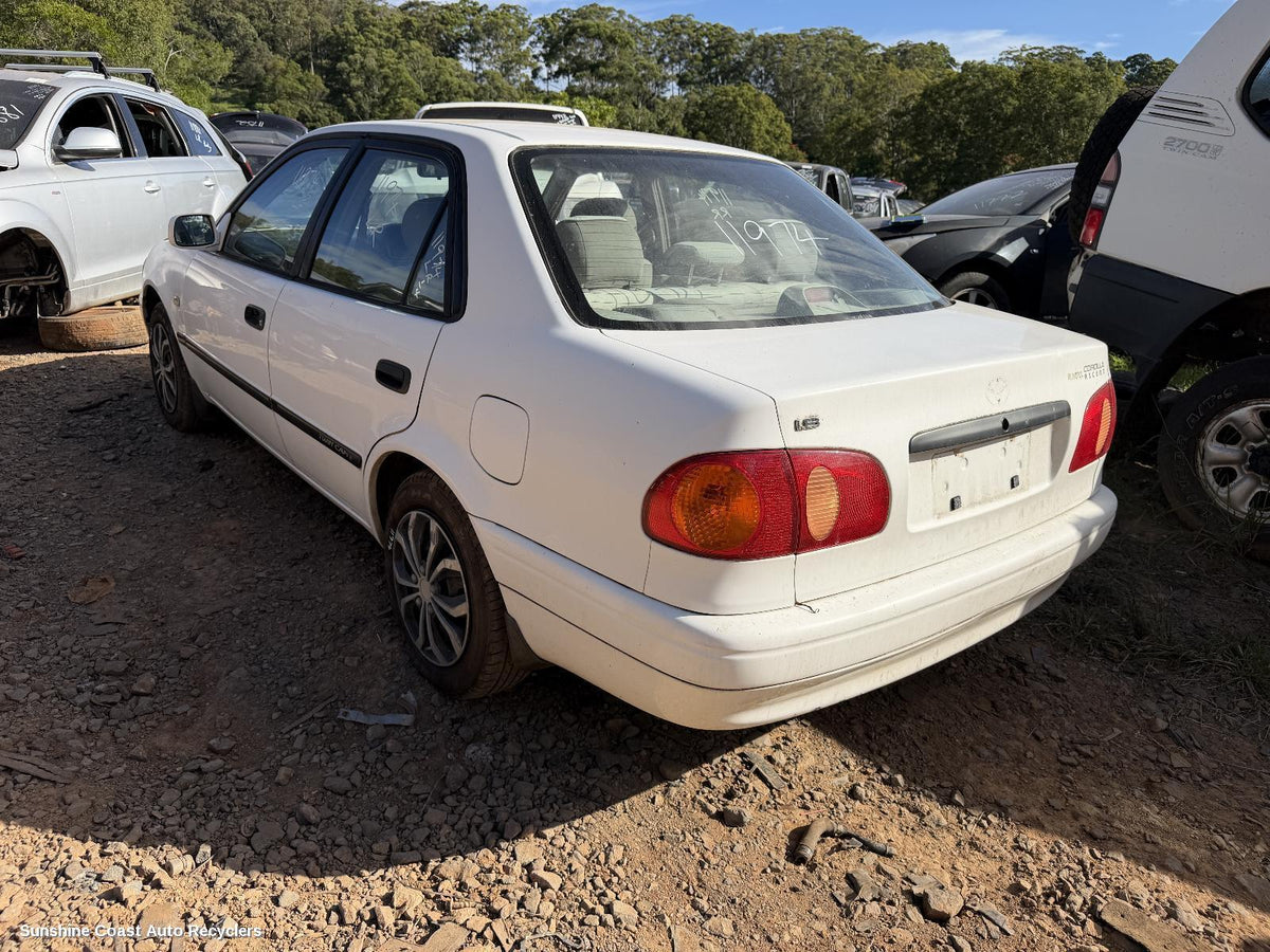 1998-2001 Toyota Corolla Door Trim