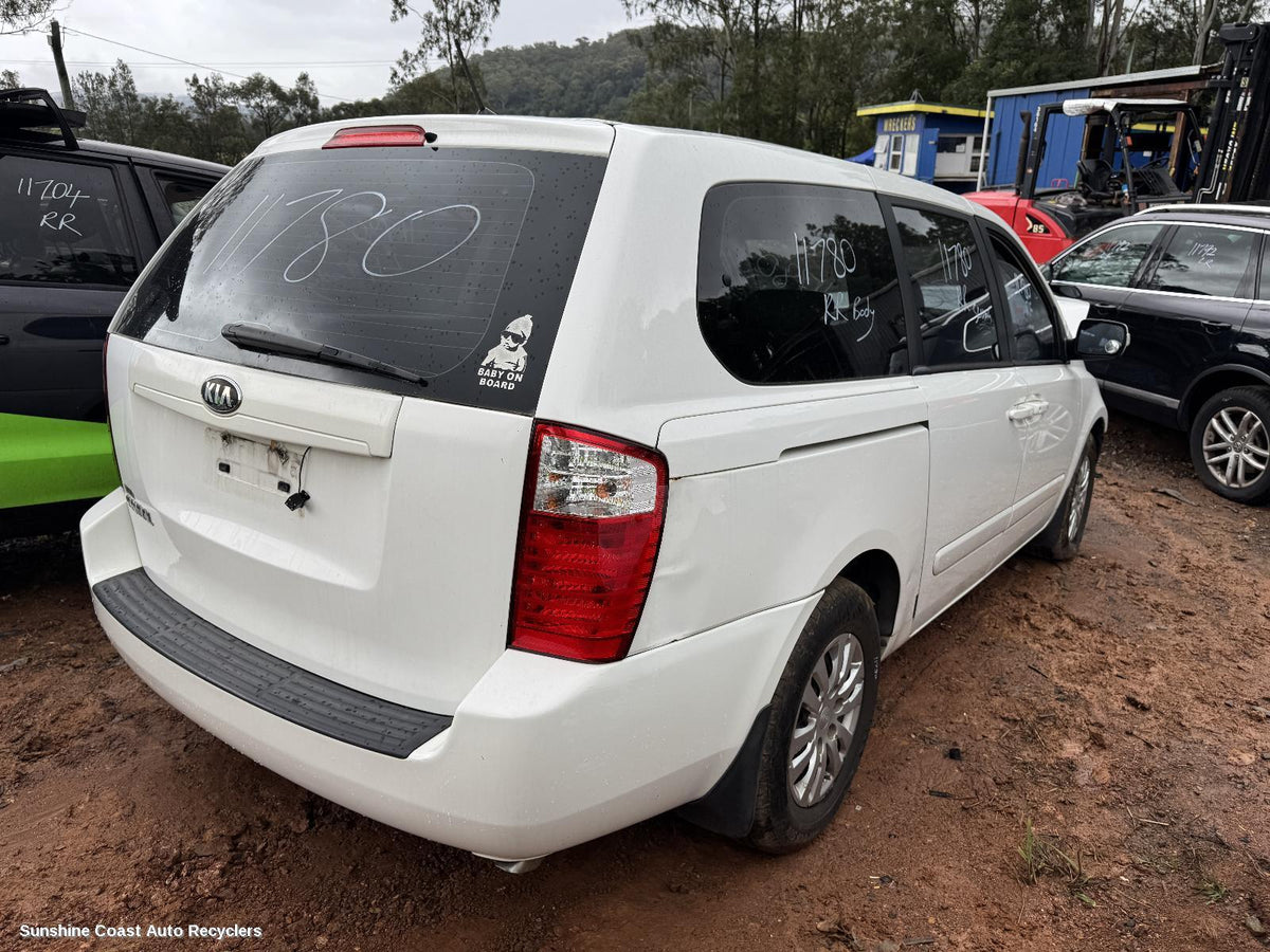 2010-2014 Kia Carnival/grand Carnival A C Compressor