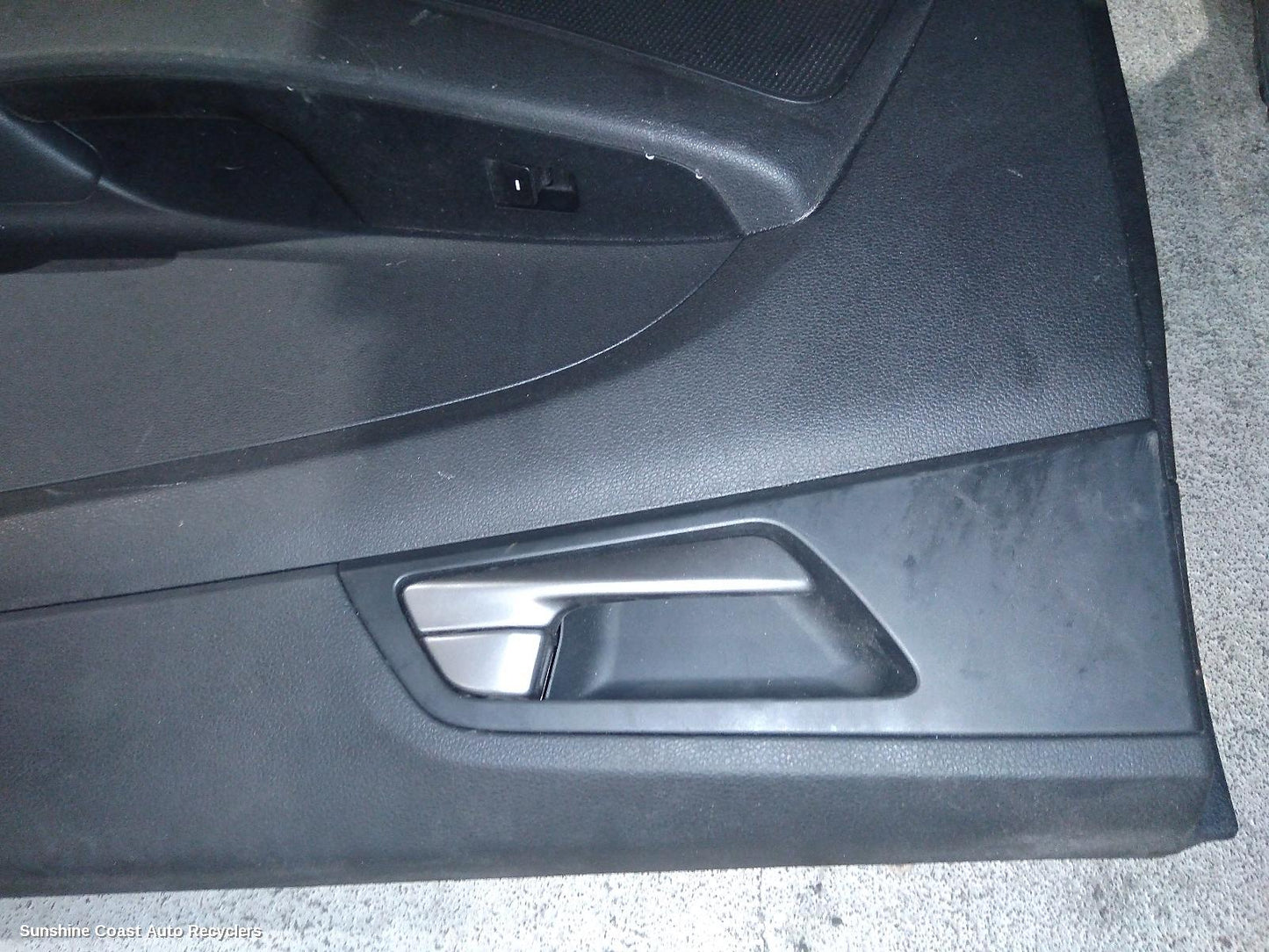 2015 Hyundai Santa Fe Door Trim
