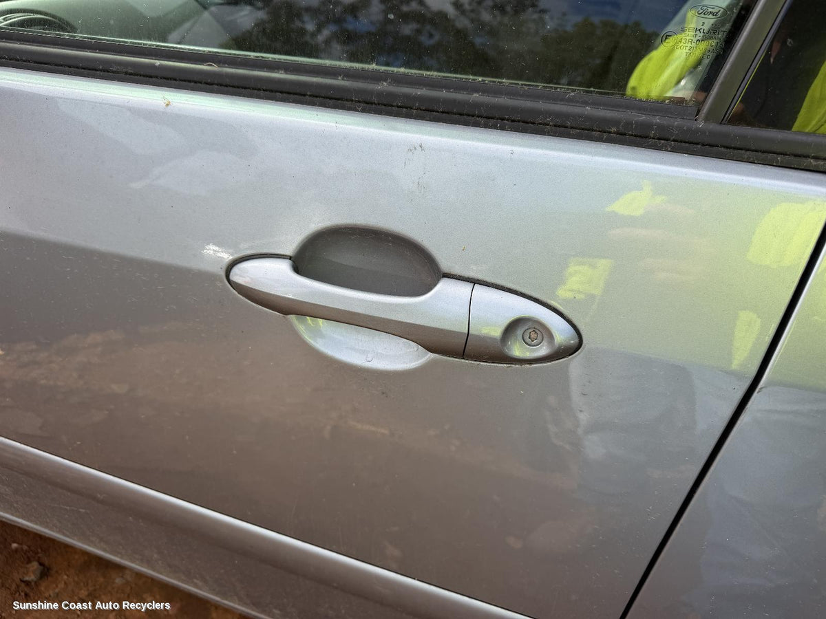 2001-2005 Ford Focus Door Handle