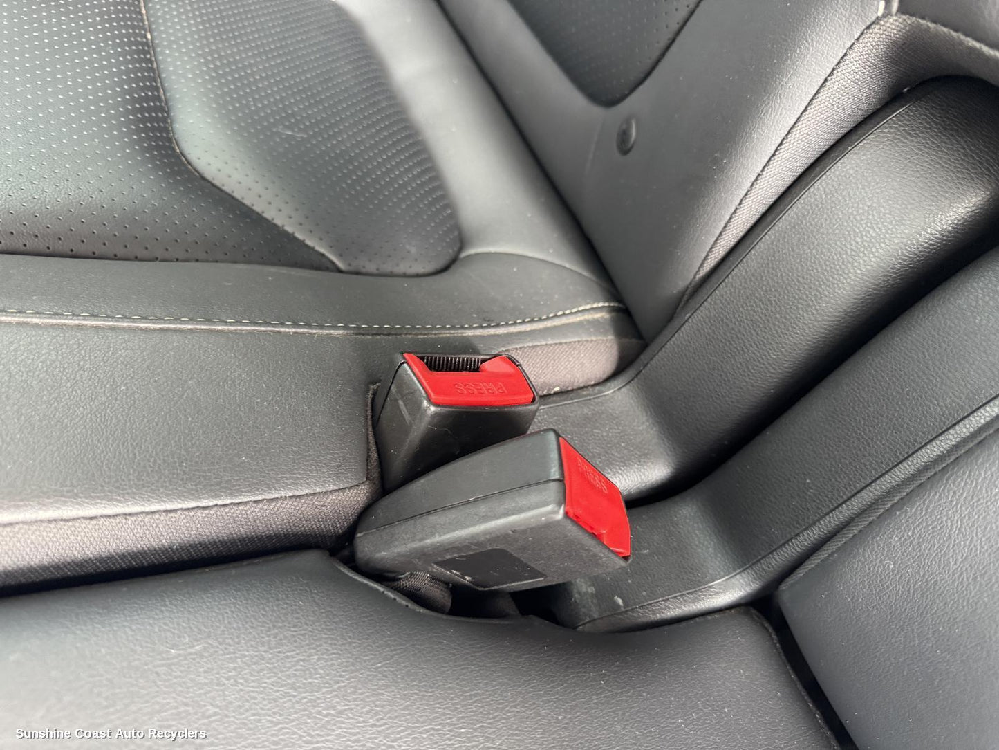 2022 Ldv D90 Seatbelt Stalk