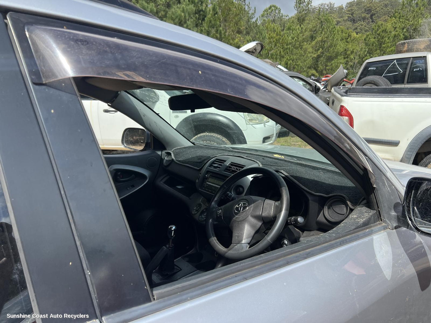 2009 Toyota Rav4 Right Front Door Window