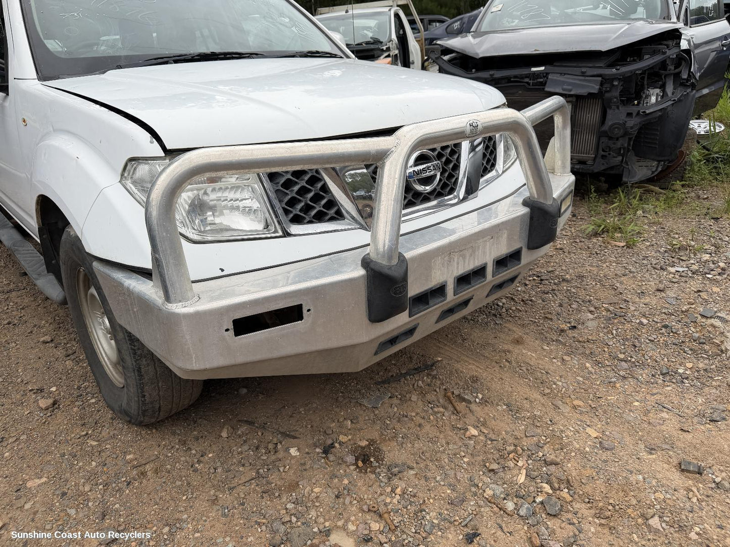 2005-2015 Nissan Navara Front Bumper