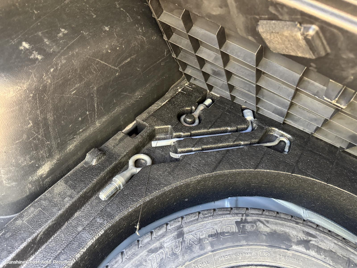 2012-2017 Mazda Cx5 Jack Tool Kit