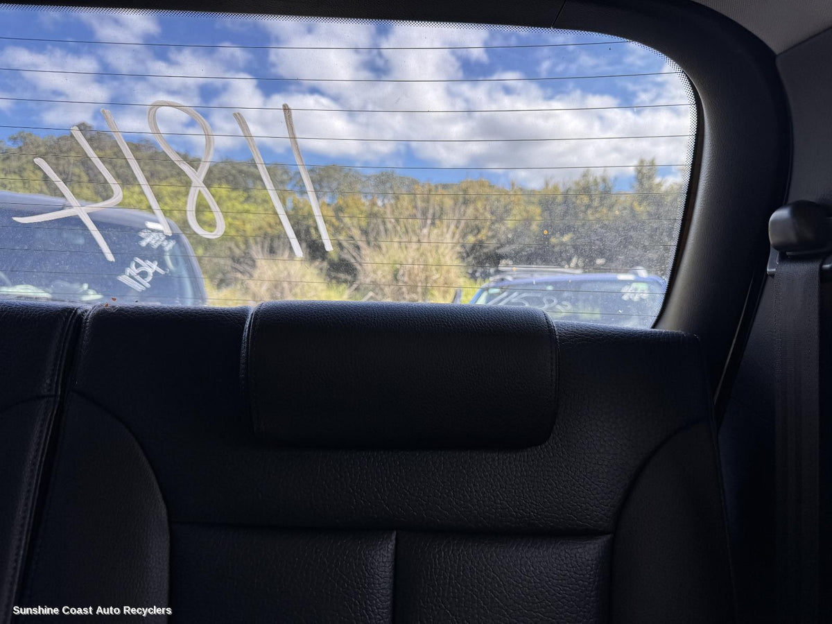 2009-2012 Hyundai Santa Fe Headrest