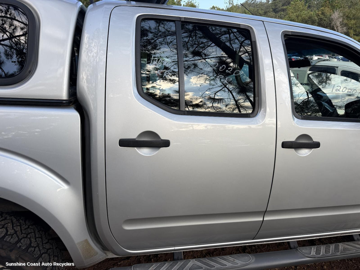2005-2015 Nissan Navara Door Handle
