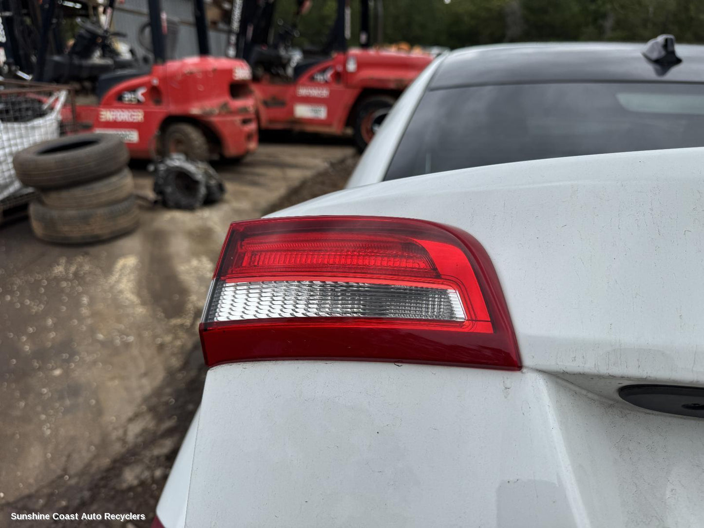 2012 Volvo S60/v60 Rear Garnish