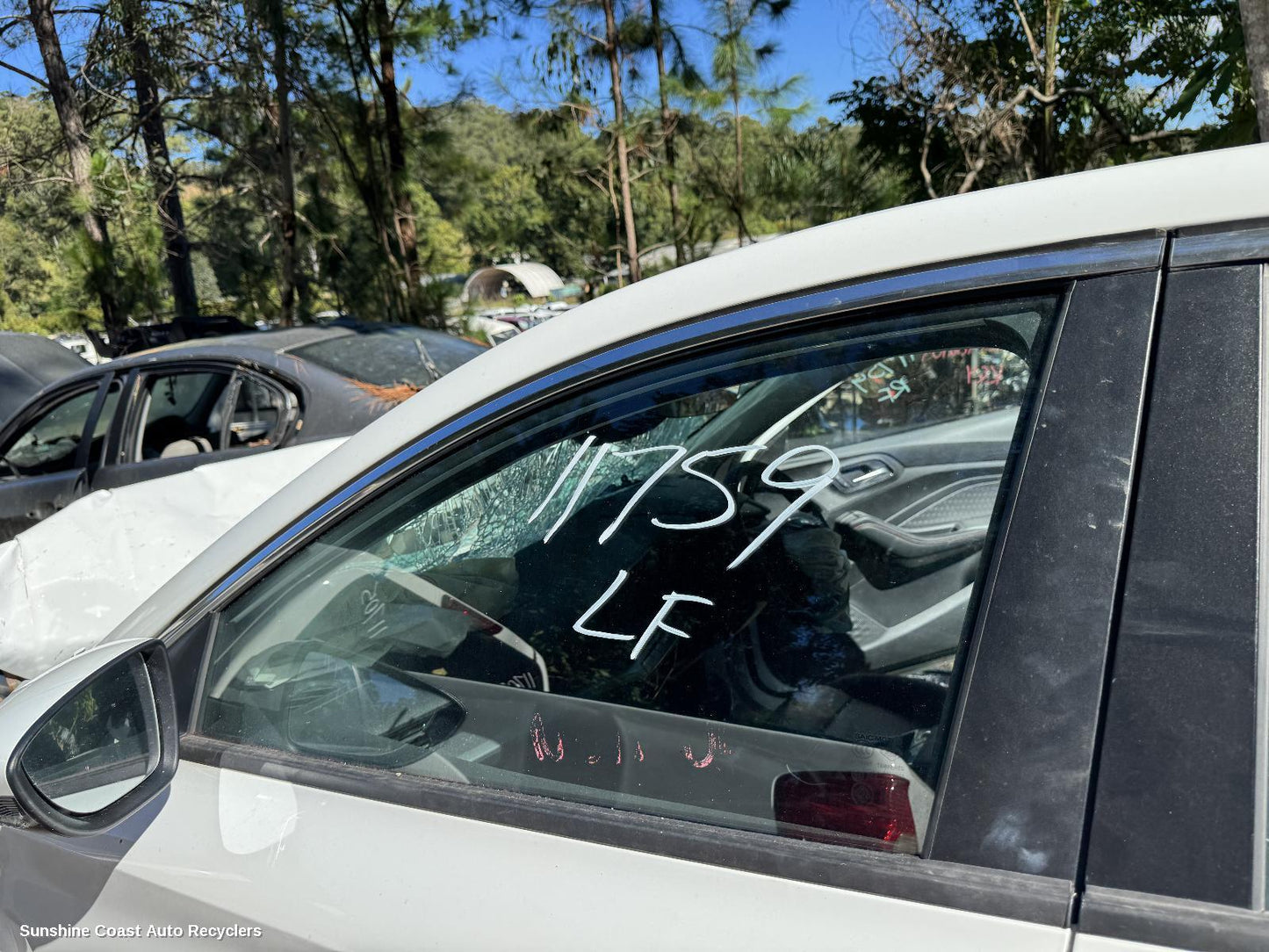 2023 Mg Mg5 Left Front Door Window