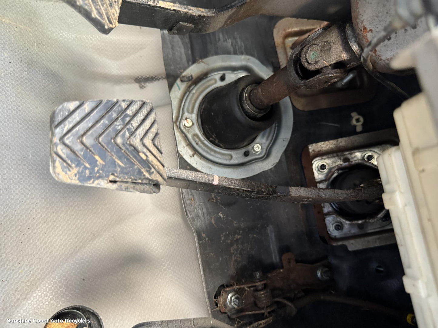 2008 Mitsubishi Triton Pedal Assembly