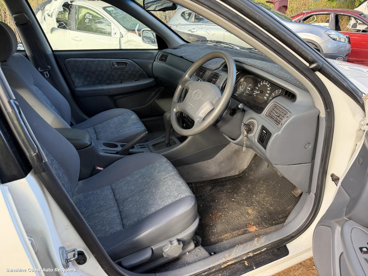 1997-2002 Toyota Camry Front Seat