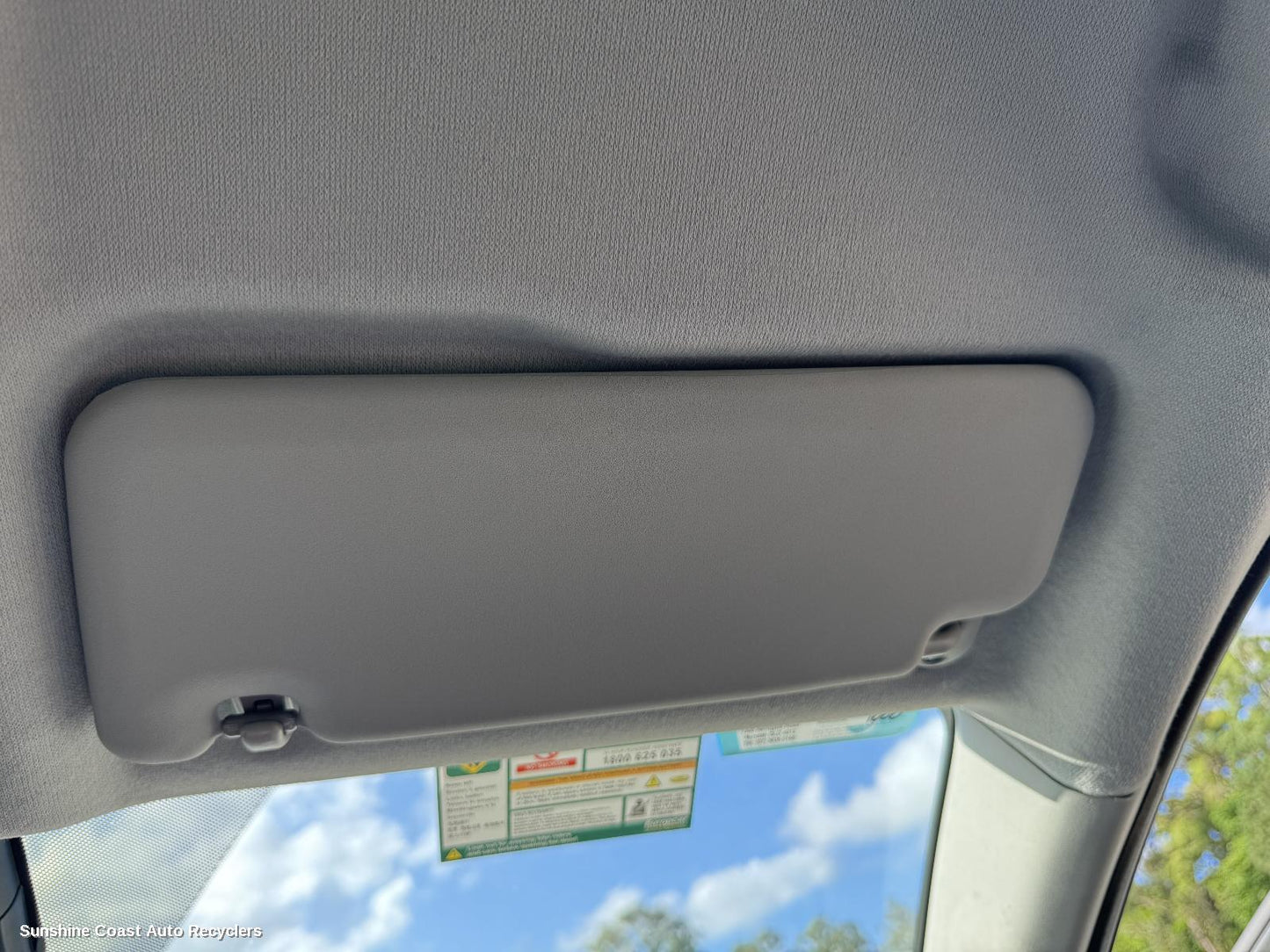 2023 Suzuki S-cross Sunvisor