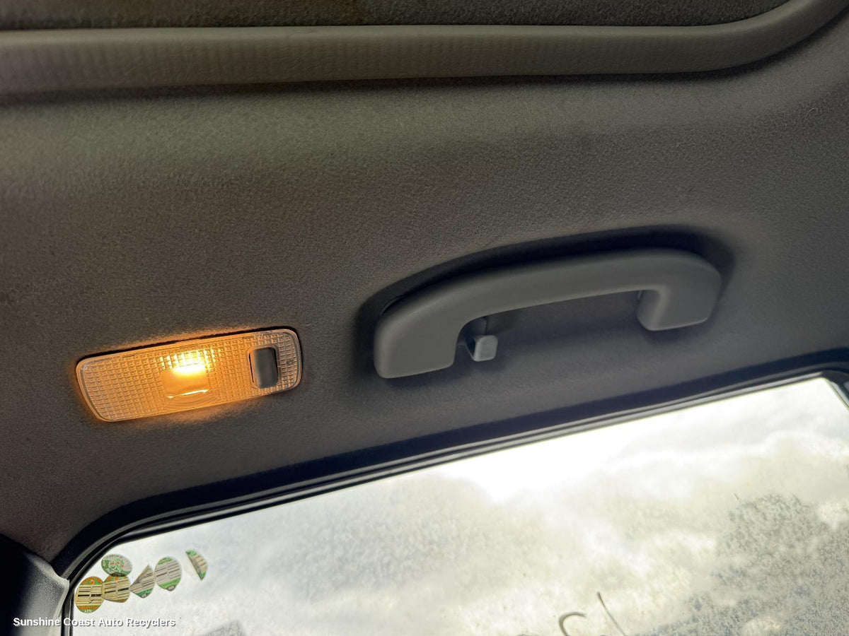 2007-2013 Nissan Xtrail Courtesy Light
