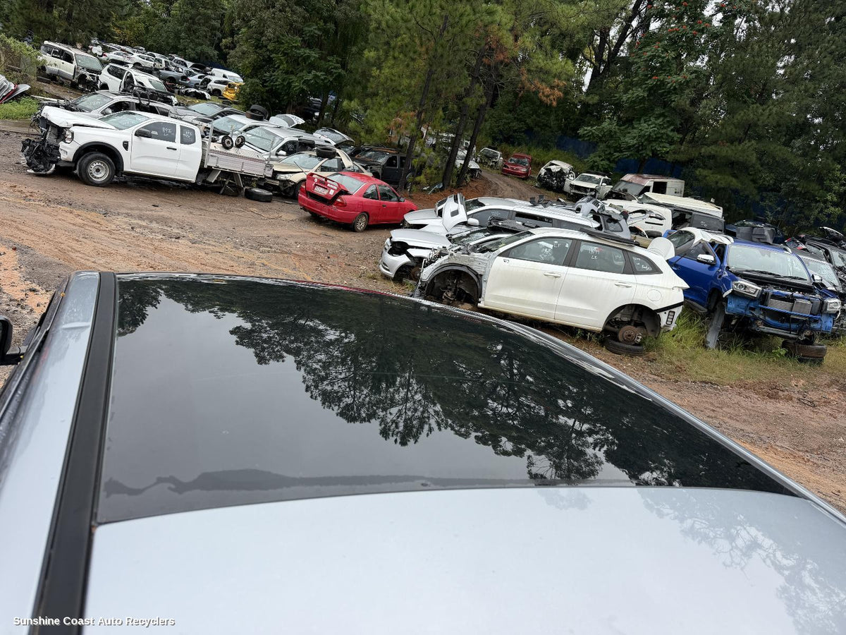 2007-2014 Nissan Dualis Roof Glass Sunroof T
