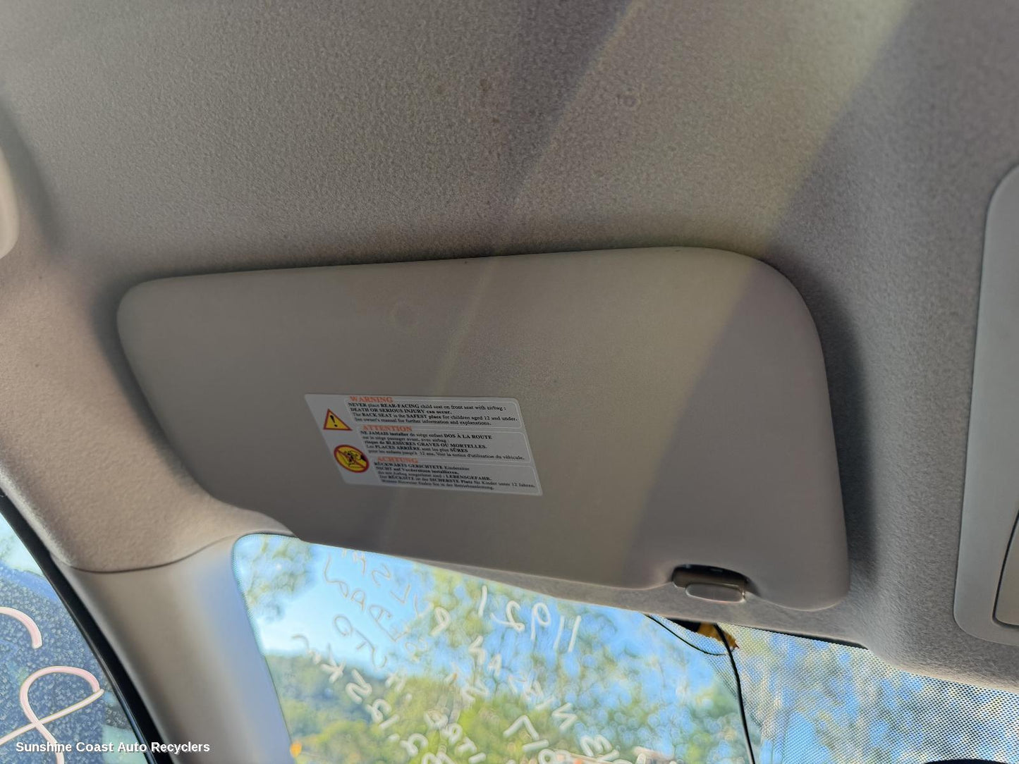 2012-2017 Nissan Pulsar Sunvisor