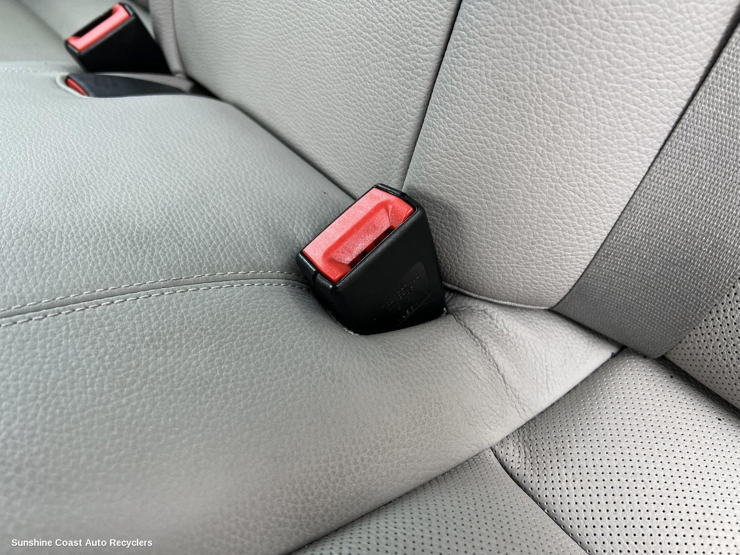 2011 Bmw 7 Series Seatbelt Stalk